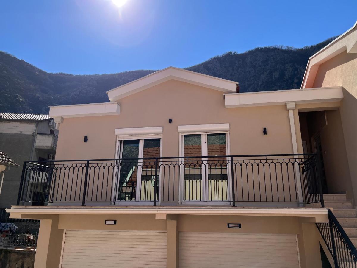 Apartment Luna Kotor